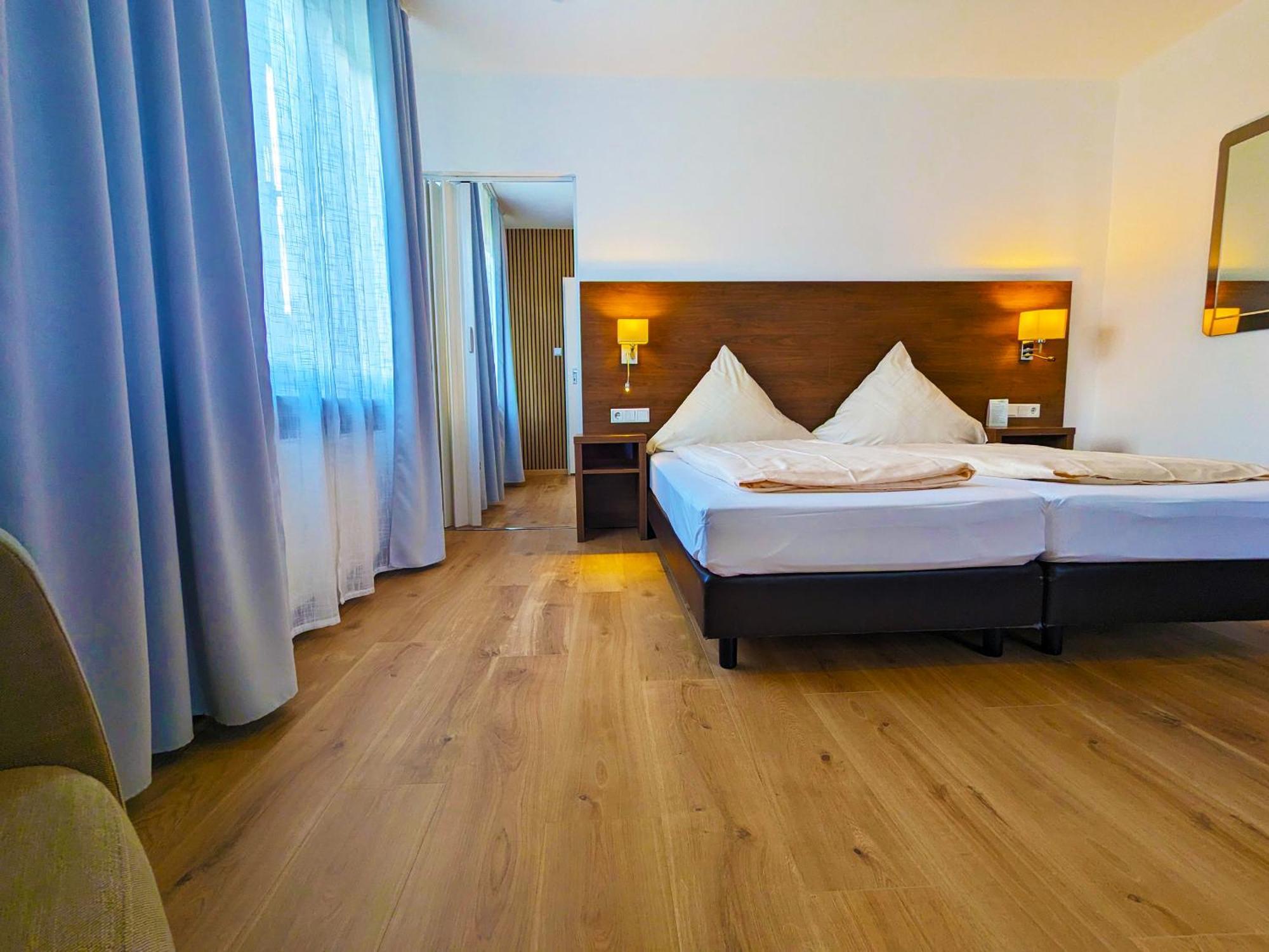 Hotel Berghof Wasserkuppe & Gaestehaus Fuldaquelle Gersfeld Δωμάτιο φωτογραφία