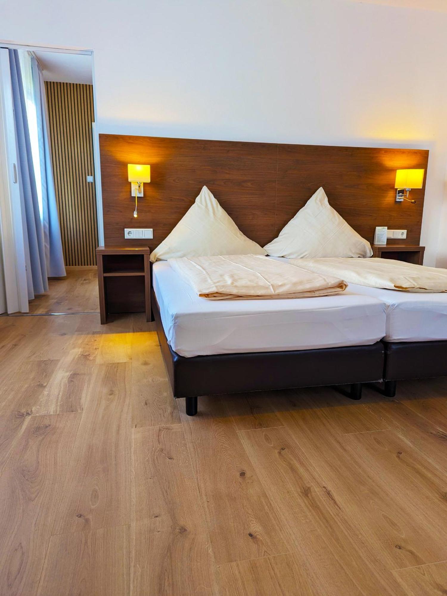 Hotel Berghof Wasserkuppe & Gaestehaus Fuldaquelle Gersfeld Εξωτερικό φωτογραφία