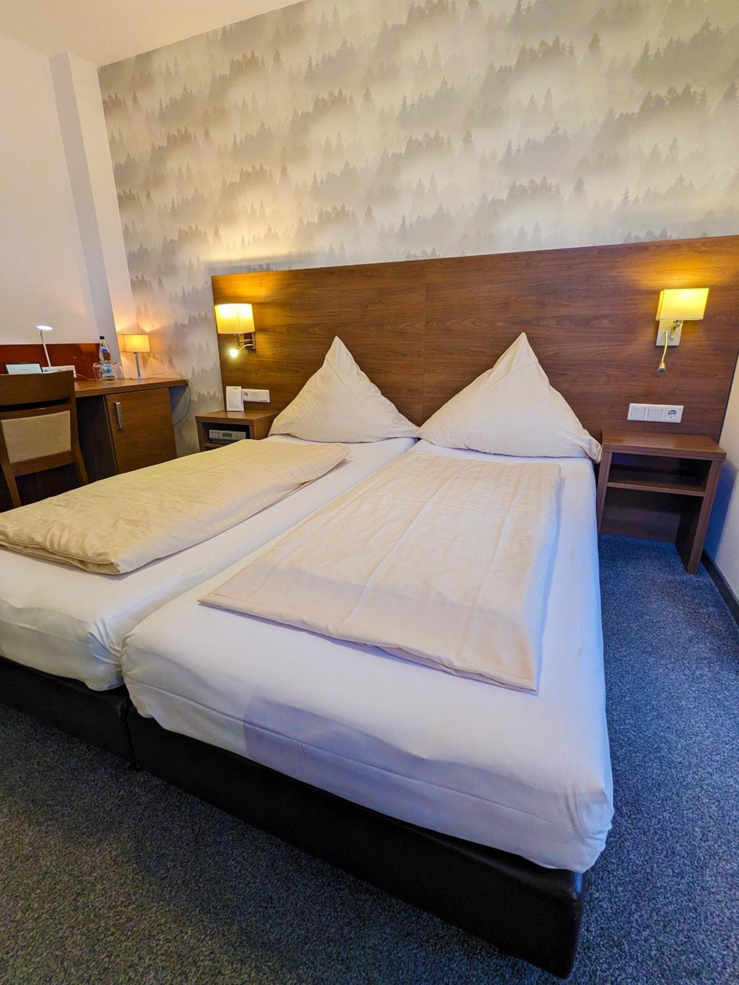 Hotel Berghof Wasserkuppe & Gaestehaus Fuldaquelle Gersfeld Εξωτερικό φωτογραφία