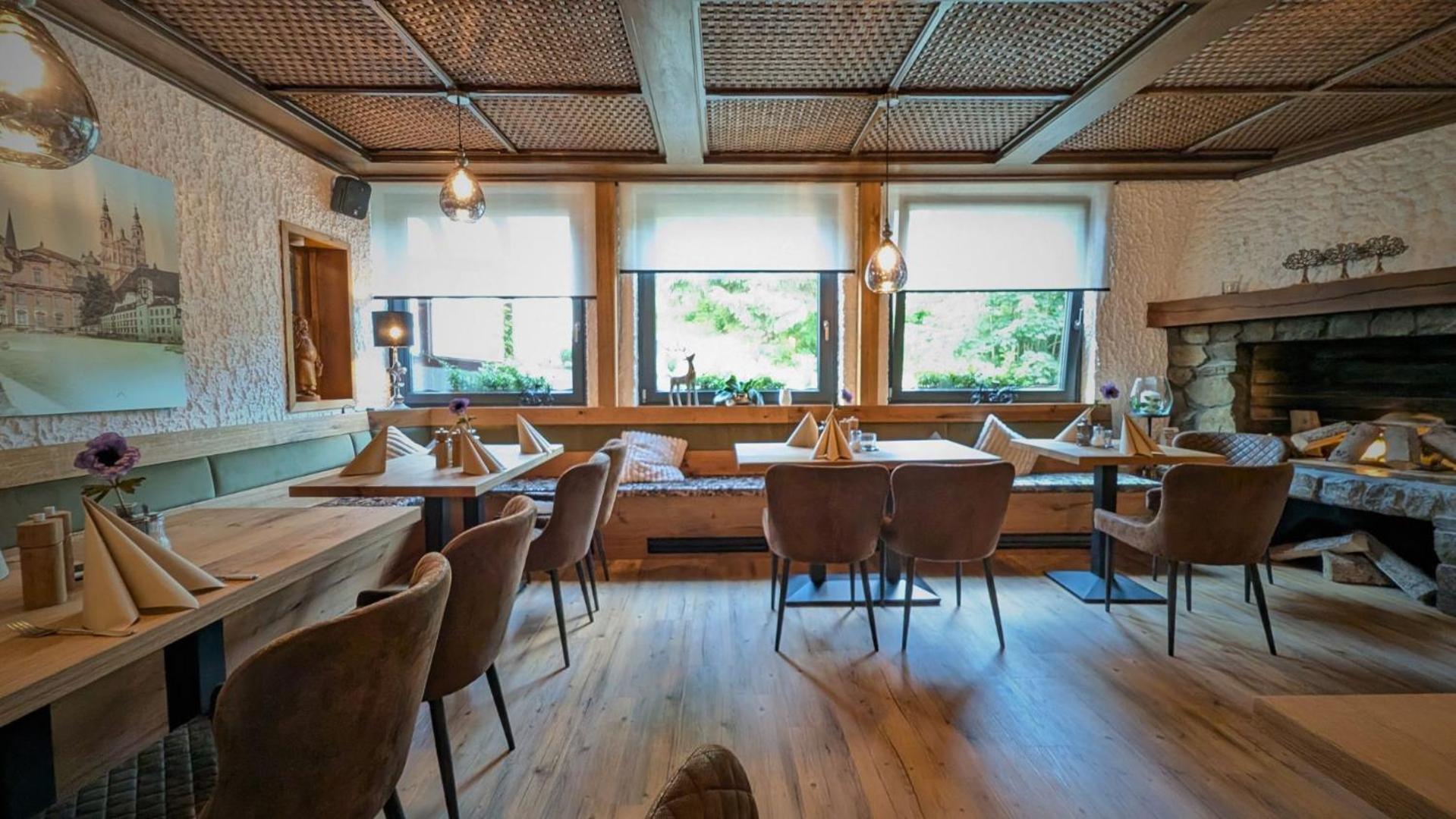 Hotel Berghof Wasserkuppe & Gaestehaus Fuldaquelle Gersfeld Εξωτερικό φωτογραφία