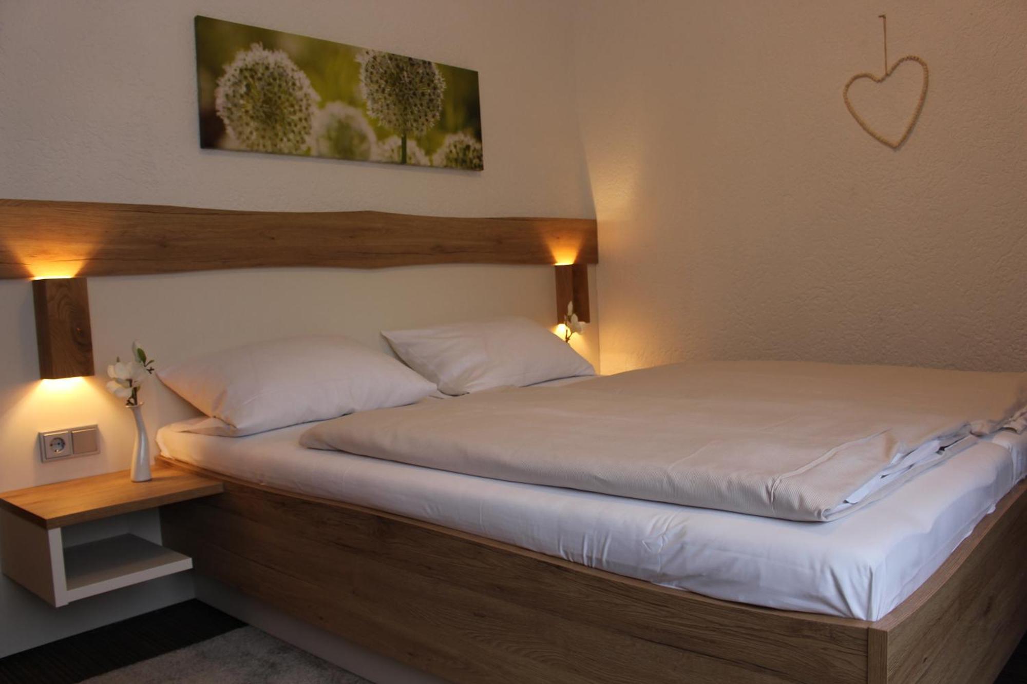Hotel Berghof Wasserkuppe & Gaestehaus Fuldaquelle Gersfeld Εξωτερικό φωτογραφία