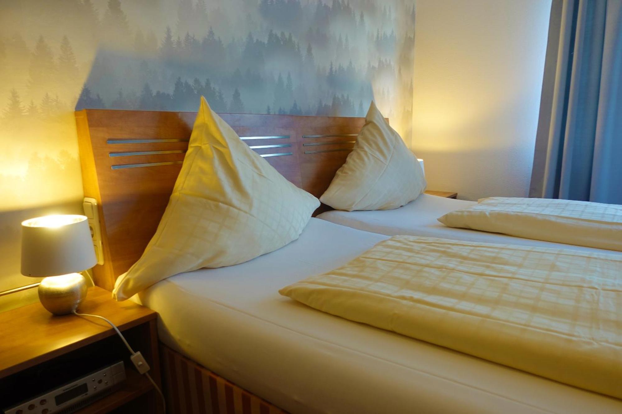 Hotel Berghof Wasserkuppe & Gaestehaus Fuldaquelle Gersfeld Εξωτερικό φωτογραφία