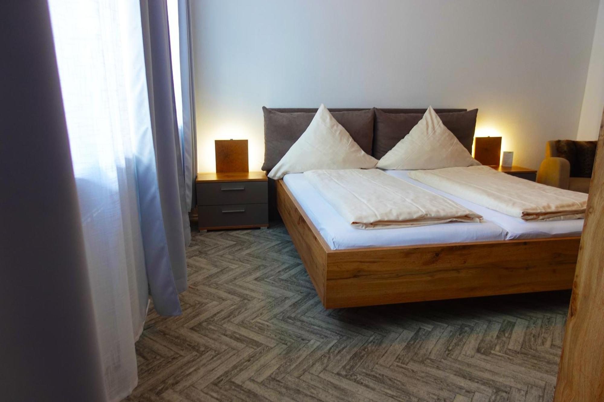 Hotel Berghof Wasserkuppe & Gaestehaus Fuldaquelle Gersfeld Εξωτερικό φωτογραφία