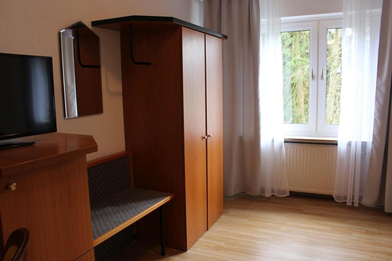 Hotel Berghof Wasserkuppe & Gaestehaus Fuldaquelle Gersfeld Δωμάτιο φωτογραφία
