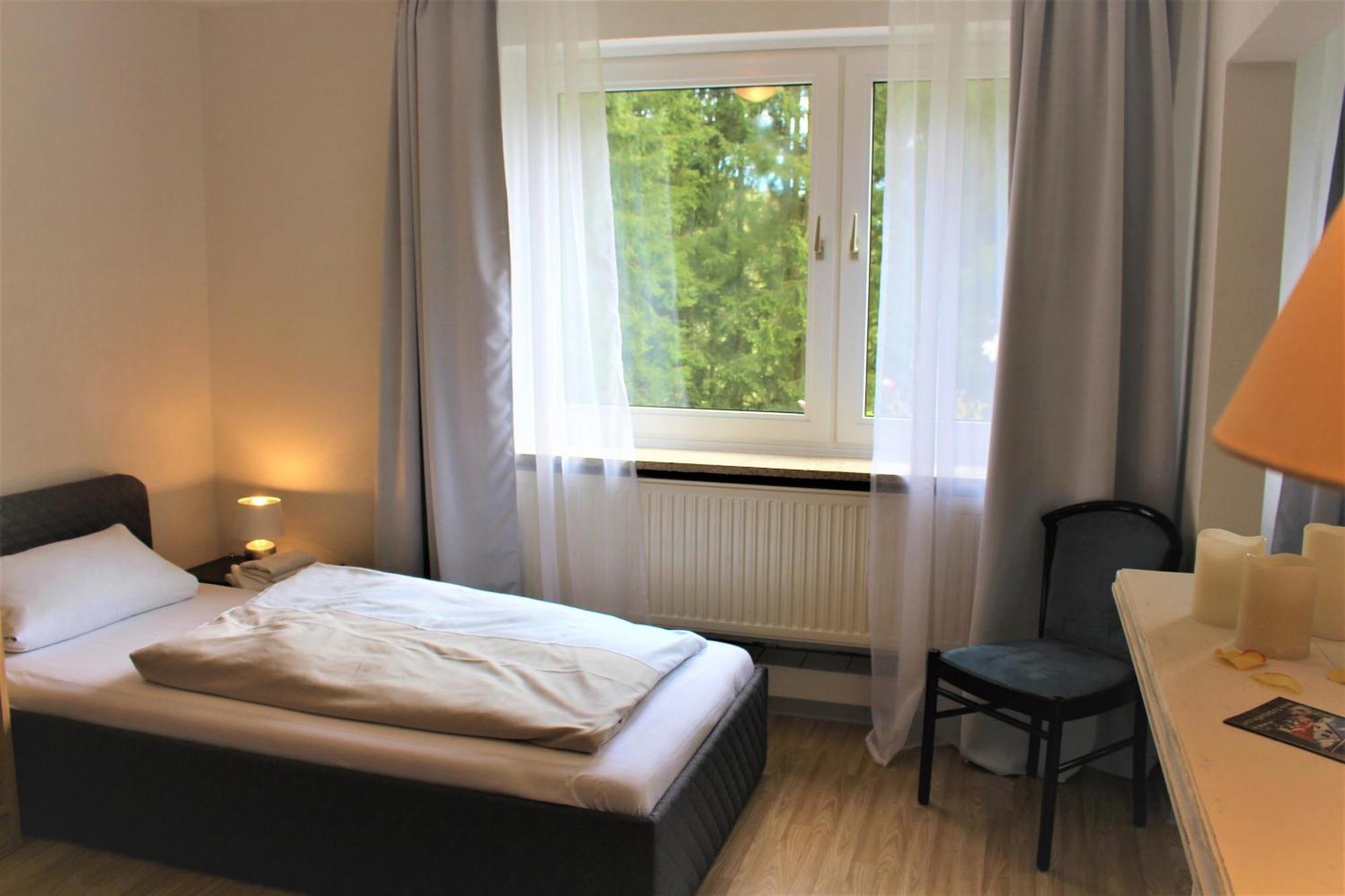 Hotel Berghof Wasserkuppe & Gaestehaus Fuldaquelle Gersfeld Δωμάτιο φωτογραφία