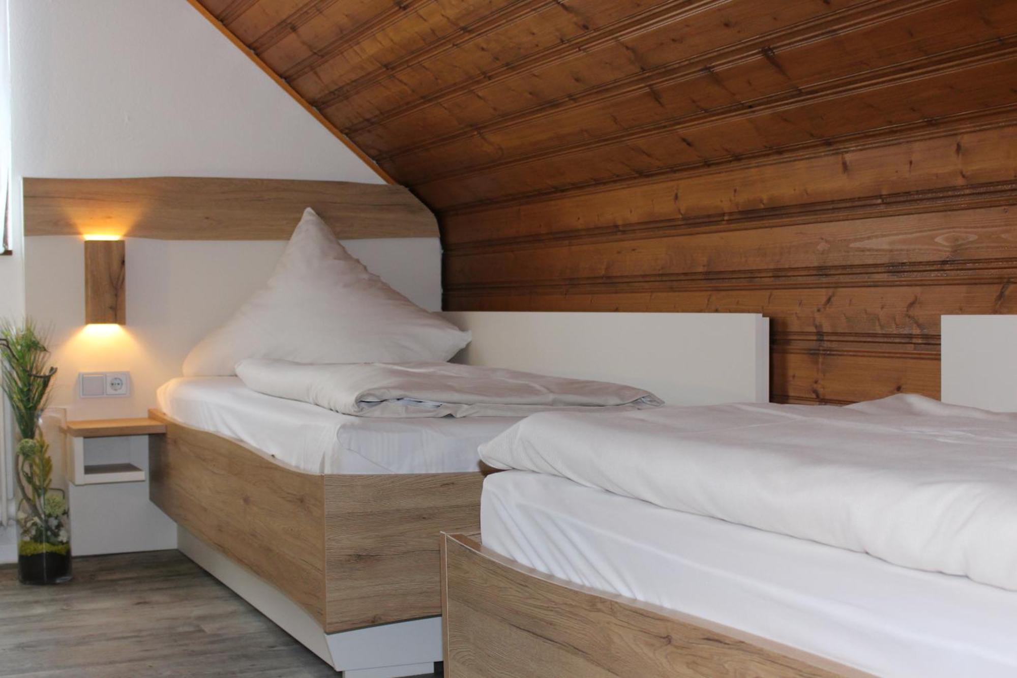 Hotel Berghof Wasserkuppe & Gaestehaus Fuldaquelle Gersfeld Δωμάτιο φωτογραφία