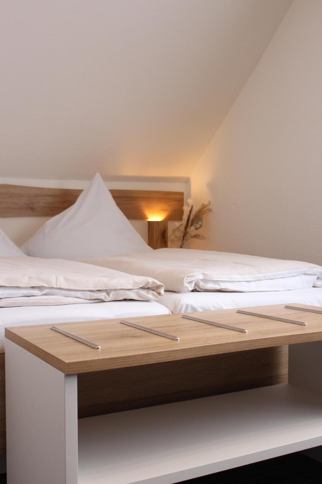 Hotel Berghof Wasserkuppe & Gaestehaus Fuldaquelle Gersfeld Δωμάτιο φωτογραφία